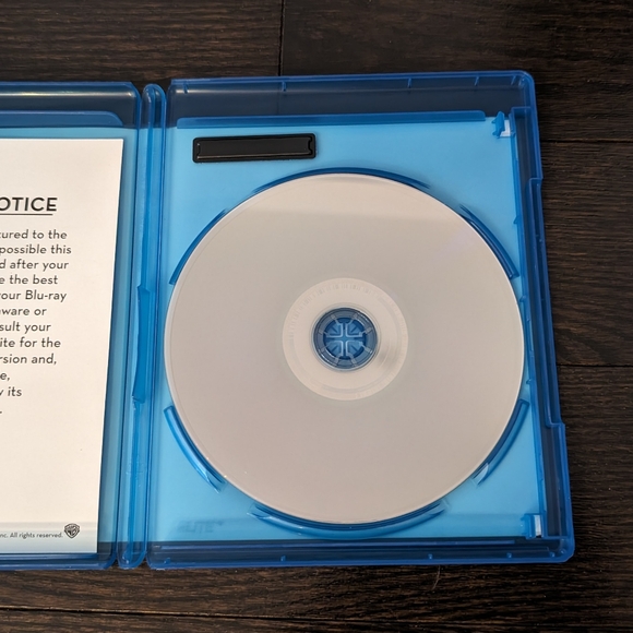 LIKE NEW Batman Begins + Dark Knight Blu-ray movies (set of 2), Christian Bale - Picture 4 of 8